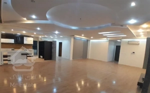 ابتدای هنرستان/۱۸۲متر/فول امکانات/دونبش