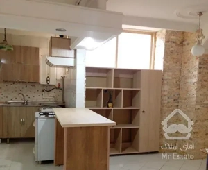 آپارتمان 80 متری خوش نقشه و نور