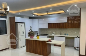 ۸۵متر فول چهارباغ