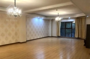 ۱۹۰مترکم واحد ۲پارکینگ خوش نقشه نیاوران