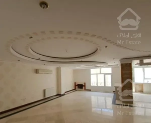 فروش وتهاتر آپارتمان با کلنگی ۳۰۰ و۵۰۰ متری