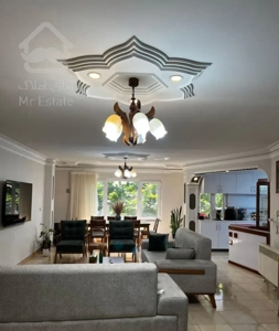 آپارتمان تکواحد 105متری/براصلی خ امام/روبروی پارک