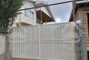 ویلاوباغ با زیر بنای ۲۵۰متردرزمینی ۳۵۰ متری