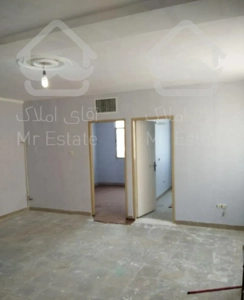 ۷۱متری/۲ خواب/پارکینگ+انباری/تخلیه