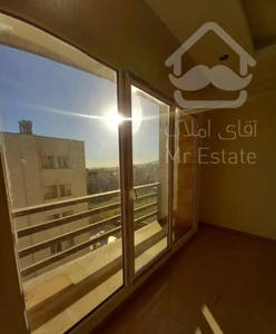 ۱۱۰ متر شهرزیبا / بازسازی شده / غرق نور جنوب