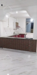 اجاره واحد۱۰۰متری همکف راه مشترک اجاره فقط۲نفر