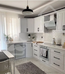 ۸۲متری فول(بازسازی شده) *ابتدای هفت تیر۲۳*