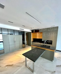 اپارتمان ویوجنگل/کوچه اختصاصی