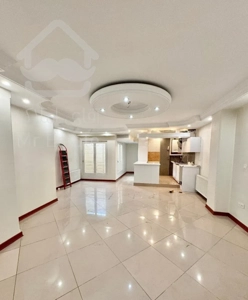 ۹۲ متر دو‌خوابه نزدیک مترو میدان ولیعصر