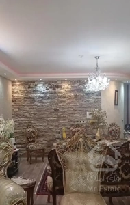 فروش واحد ۱۴۰ متری در چهار راه حافظ