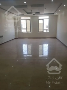 واحد ۱۴۰متری ۳خوابه/فول امکانات وفوق لوکس