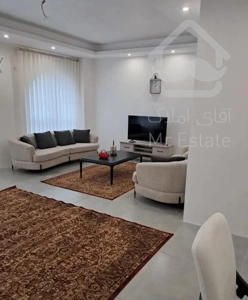 چاله باغ/مبله با لوازم اکبند/۱۱۰ متری/کلید اول
