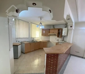 آپارتمان دوخواب تک واحدی طبقه اول