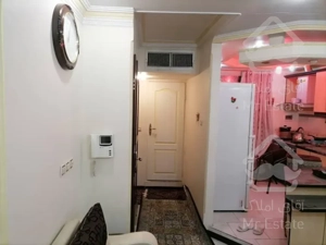 62متر/2خواب/ابتدای مالک اشتر/پارکینگ دار