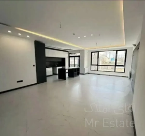 ۱۰۶متر ۲خواب نوساز  / چهارباغ نقد و معاوضه