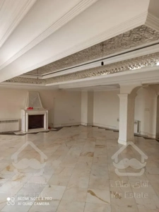 ۳۰۰ متر / دو طبقه / کلنگی / قائم / شهرک راه آهن