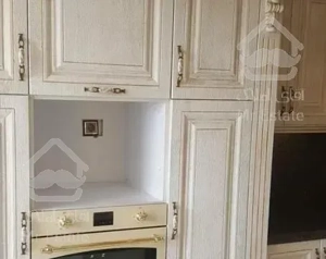 ۲۲۰ متر برج باغ مجلل