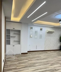 ۶۰ مترنقلی*عروس دومادی*سالن خوش‌نقشه*سند‌تک‌برگ