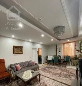 مترو / تک واحدی / ۵۰ متر حیاط اختصاصی