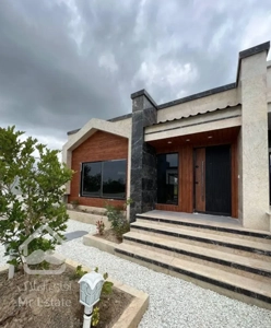 ویلا همکف/نما مدرن/شهرک اصیل/سند دار