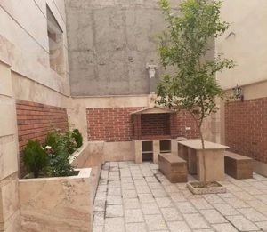 ۹۶متر کلنگی /دو طبقه حیاط دار/خونه تمیز/بریانک
