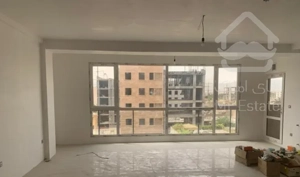 فروش آپارتمان ۱۰۷ متری ۲ خوابه در شهرک پرواز