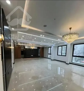 آپارتمان جنوبی *حاشیه فرهنگ*۱۵۵متری*تاپ لوکیشن