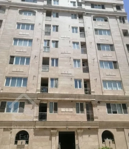 غرب بلوار پروین۶۵ متر یکخواب بازسازی صفر تا صد