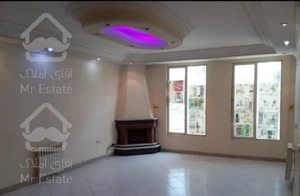 آپارتمان ۱۱۰ متری جنوبی روبه خیابان ۸ بلوک ۲