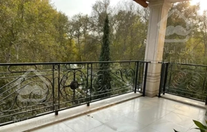 270 متر تراس وسیع دو پارکینگ در زعفرانیه