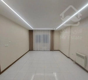 فروش آپارتمان/سند ملکی/ در صدرا