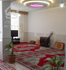 منزل ۲۵۰ متر سه خوابه مجهز به حیاط