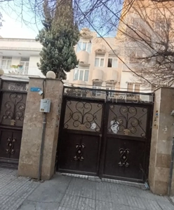 ملک کلنگی بازسازی شده 117متری زمین در سه طبقه