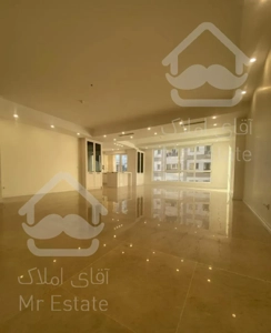 *گیشا ۱۷۰ متری دو پارکینگ*