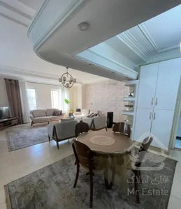 ۱۲۰ متری /فروش /جانثار/اول کوچه اسانسور/سه خواب