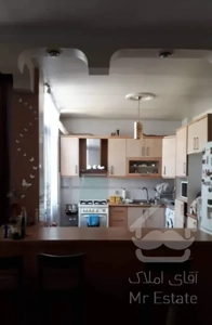 آپارتمان ۹۴ متری دو خوابه طبقه سوم ...تک واحدی