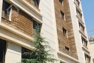 فرمانیه شرقی ۲۴۵متر  آپارتمان