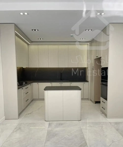 ۹۰ مــتـر ، اعــیـان نشــیـن ، نــوسـاز ، گیشا