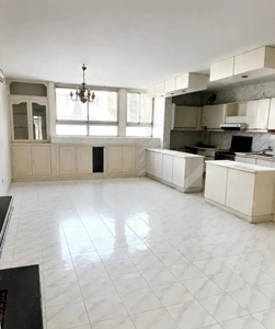 رهن آپارتمان ۱۲۰ متری دو خوابه خیابان حمزه جنوبی