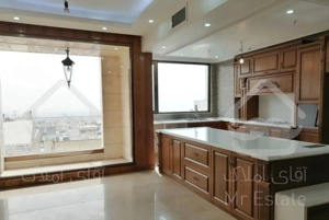 143 متر ، 2 پارکینگ سندی