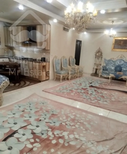 ۱۰۰متر دو خواب با پارکینگ درکارگر جنوبی انبارنفت