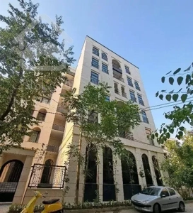 پاسداران تاپ لوکشن۱۷۵متر۳خواب ۴ساله