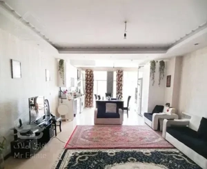 آپارتمان۸۰متری ۲خواب/آلاله شرقی/کم سن