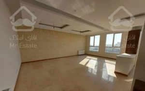 فروش آپارتمان82متری/فول بازسازی/بلوار تعاون