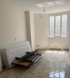 ۴۰متر۱خواب/طبقه اول/روبه افتاب/بازسازی شده