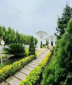 باغچه نیم پیلوت/فول فرنیش/شهرکی برند با نگهبانی