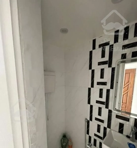 ۹۰ متری آپارتمان چیتگر