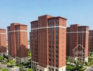 82 متر 2 خواب / میدان 93