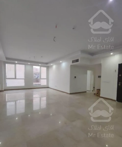 88متر/7ساله/ سالن پرده خور/ 2پارکینگ