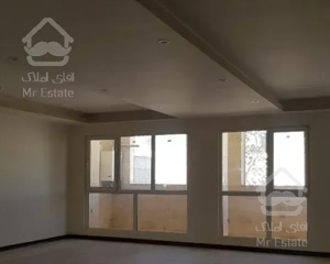 فروش آپارتمان ۱۸۰ متری نوساز اشتراکی جنوبی